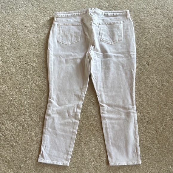 NYDJ Denim - NYDJ AMI Skinny with lift tuck technology Women's White Jeans